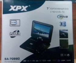 Портативный DVD плеер с DVB-T2 тюнером XPX EA-7099D