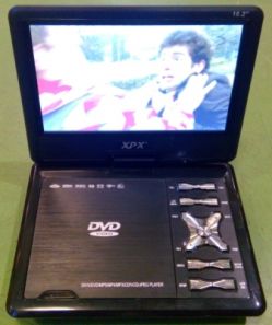 Портативный DVD плеер с TV тюнером XPX EA-9088.